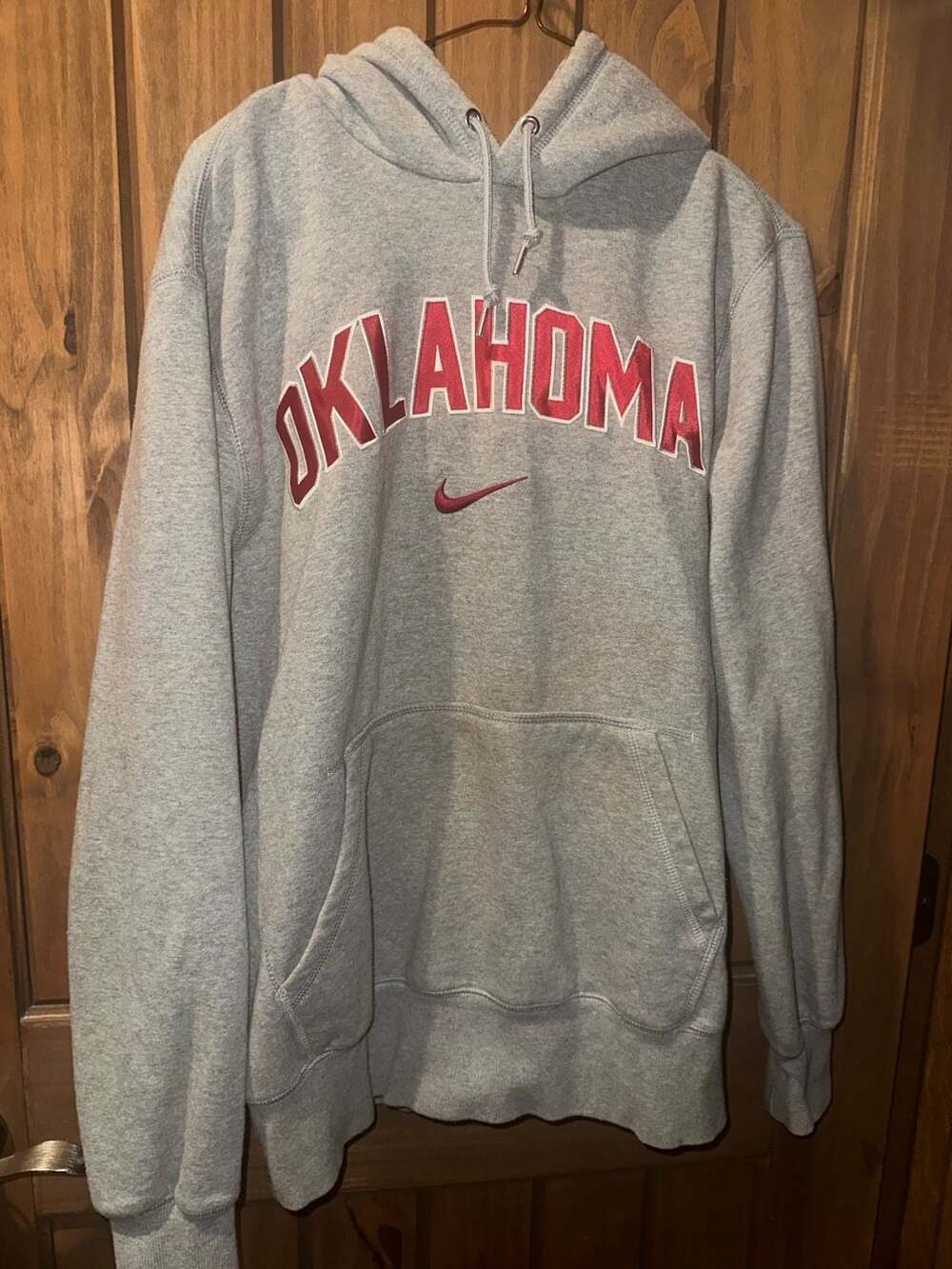 Nike Oklahoma Sooners Heather Gray Legacy Arch Club Hoodie